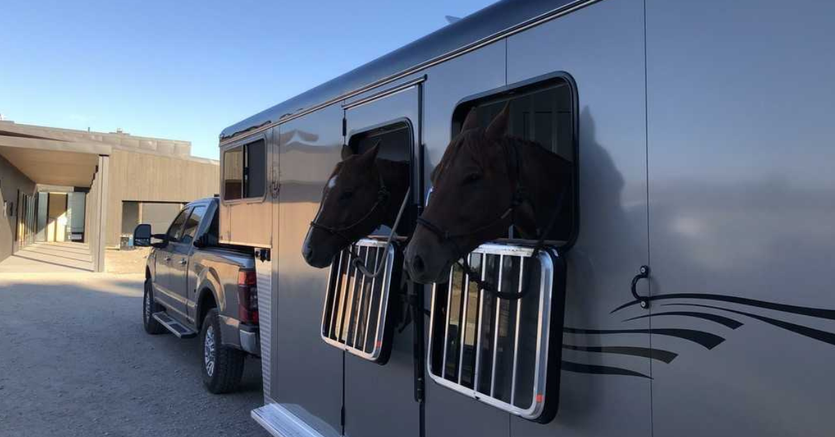 Important Laws and Rules to Know Before You Tow a Horse Trailer